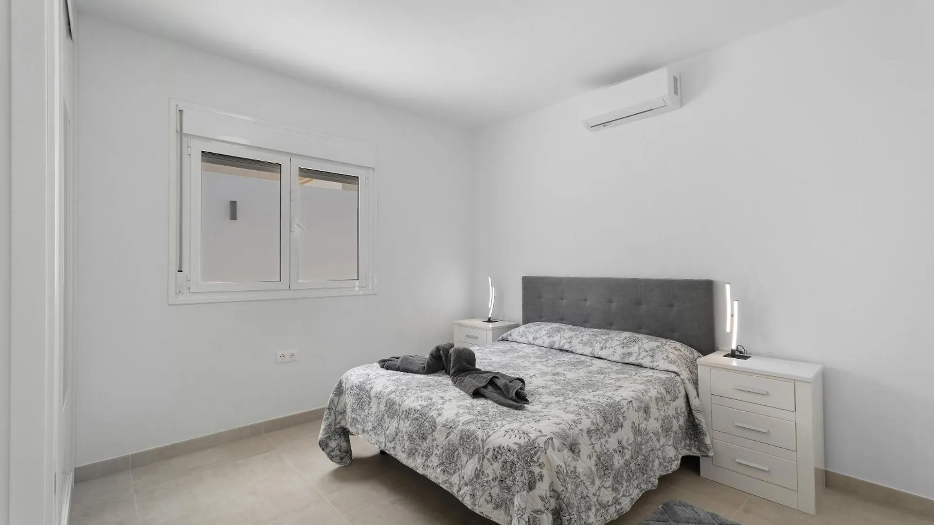 בית נופש קוסטה דל סילנסיו Villa Violeta