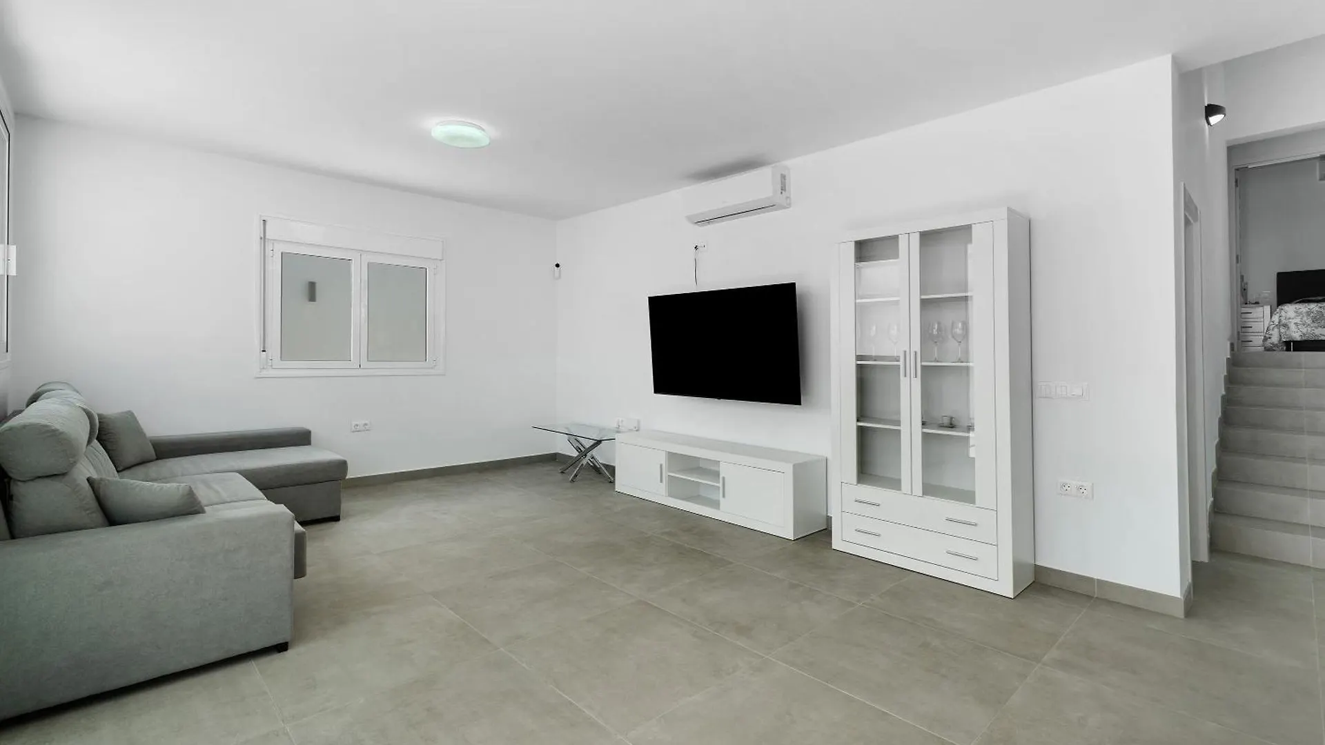 בית נופש קוסטה דל סילנסיו Villa Violeta